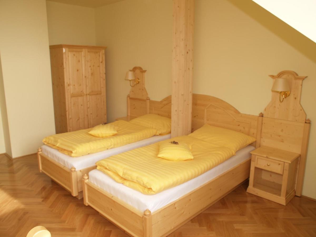 Hotel Svaty Tomas Přední Výtoň Eksteriør bilde