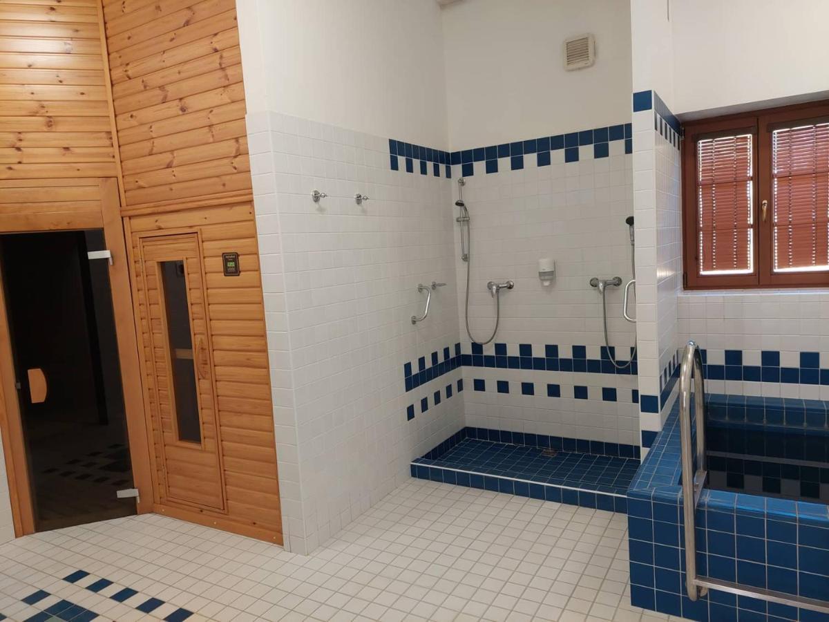 Hotel Svaty Tomas Přední Výtoň Eksteriør bilde
