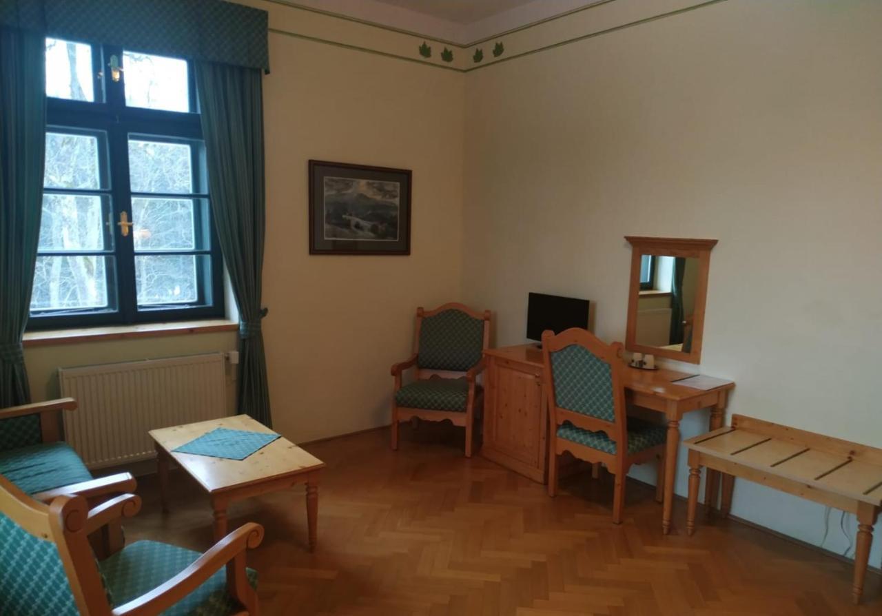 Hotel Svaty Tomas Přední Výtoň Eksteriør bilde